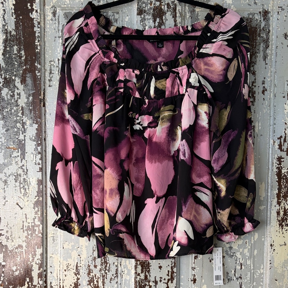 Zac & Rachel Feminine and Flowy Pink and Black Floral Blouse